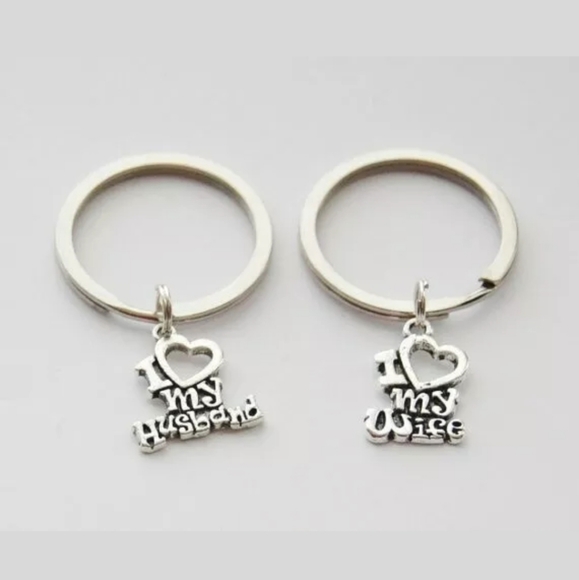 New 2pc Set I Love My Wife I Love My Husband Keychains. - Picture 2 of 3